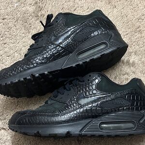 RARE Nike Air Max Black snakeskin